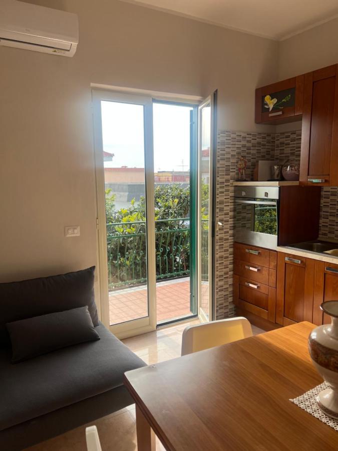 Esther Guest House Кастель-Вольтурно Екстер'єр фото